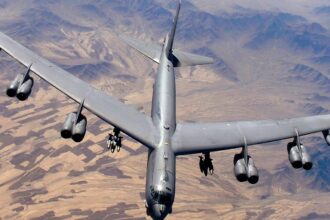 ΣΤΟΧΟΣ ΤΟ ΙΡΑΝ: Αμερικανικό B-52 στον Περσικό Κόλπο | Ετοιμασίες επίθεσης από το Ισραήλ