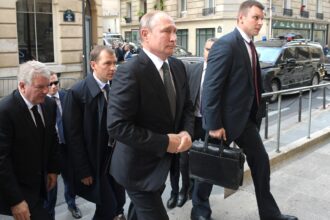 "ΠΥΡΗΝΙΚΟΣ" ΠΟΥΤΙΝ: Δήλωση Πεσκόφ περί πυρηνικού χαρτοφύλακα