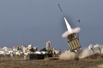 ΕΛΛΗΝΙΚΟ ΕΝΔΙΑΦΕΡΟΝ ΓΙΑ ΤΟ IRON DOME: Συνάντηση στη ΓΔΑΕΕ την ημέρα της δοκιμής του
