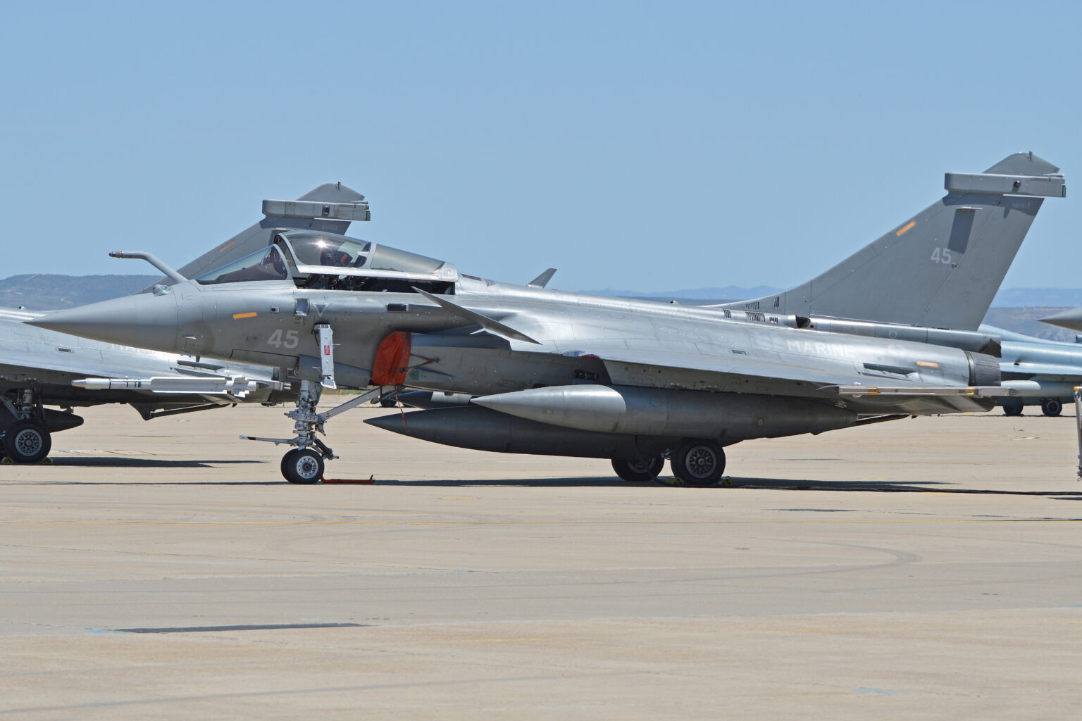 12 RAFALE