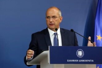 Κυβερνητικός εκπρόσωπος Γιάννης Οικονόμου East Med