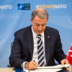 Ακλόνητη η «αγάπη» του Ακάρ για την ελληνική οικονομία