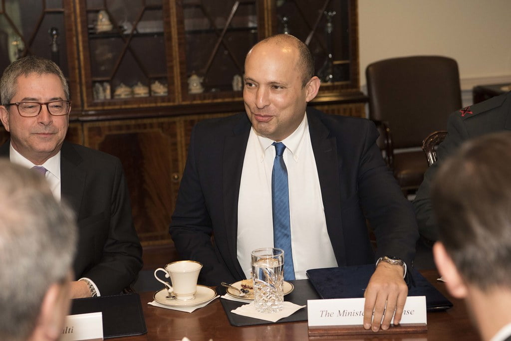 naftali bennett photo | Ναφτάλι Μπένετ: «Το Ιράν είναι η μεγαλύτερη απειλή»