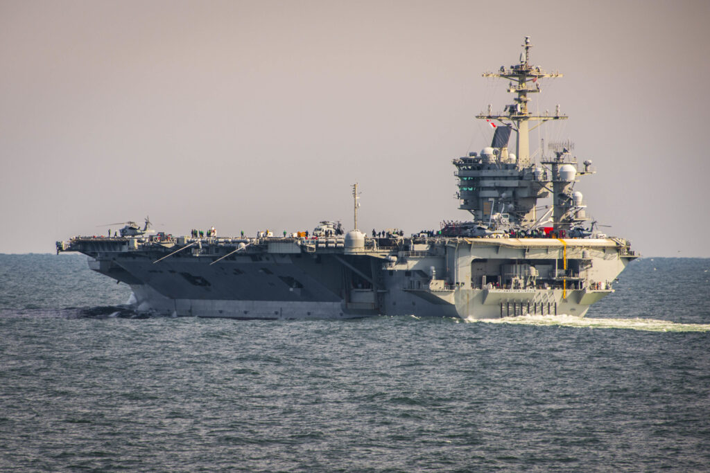 Μήνυμα ισχύος: H ομάδα κρούσης του USS Abraham Lincoln επιχειρεί ανοιχτά της κορεατικής χερσονήσου - NEMESISHD.GR