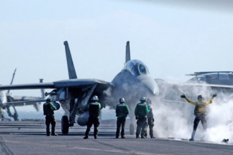 ΑΠΟΦΑΣΗ: 184 Ελληνικά F-14 θα επιτεθούν στην Κριμαία