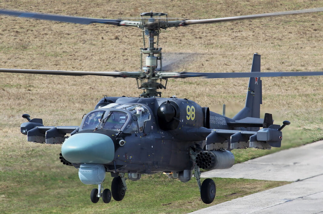Ρωσικό βίντεο με επιδρομές των Ka-52 στην Ουκρανία