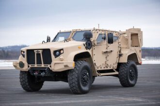 Ενδιαφέρον για SPEAR 120 χλστ. επί οχημάτων OSHKOSH JLTV - NEMESIS HD