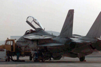 Έπεσε Ιρανικό F-14 Tomcat απο μηχανική βλάβη - NEMESIS HD