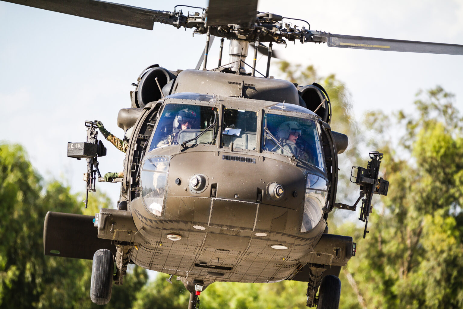 Ένα βήμα πιο κοντά στα Black Hawk - Νέες εξοπλιστικές συναντήσεις - NEMESIS HD