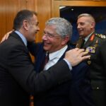 Επίσκεψη του Amir Eshel στο ΥΠΕΘΑ: «Τρέχουν» τα εξοπλιστικά προγράμματα για τα ισραηλινά όπλα