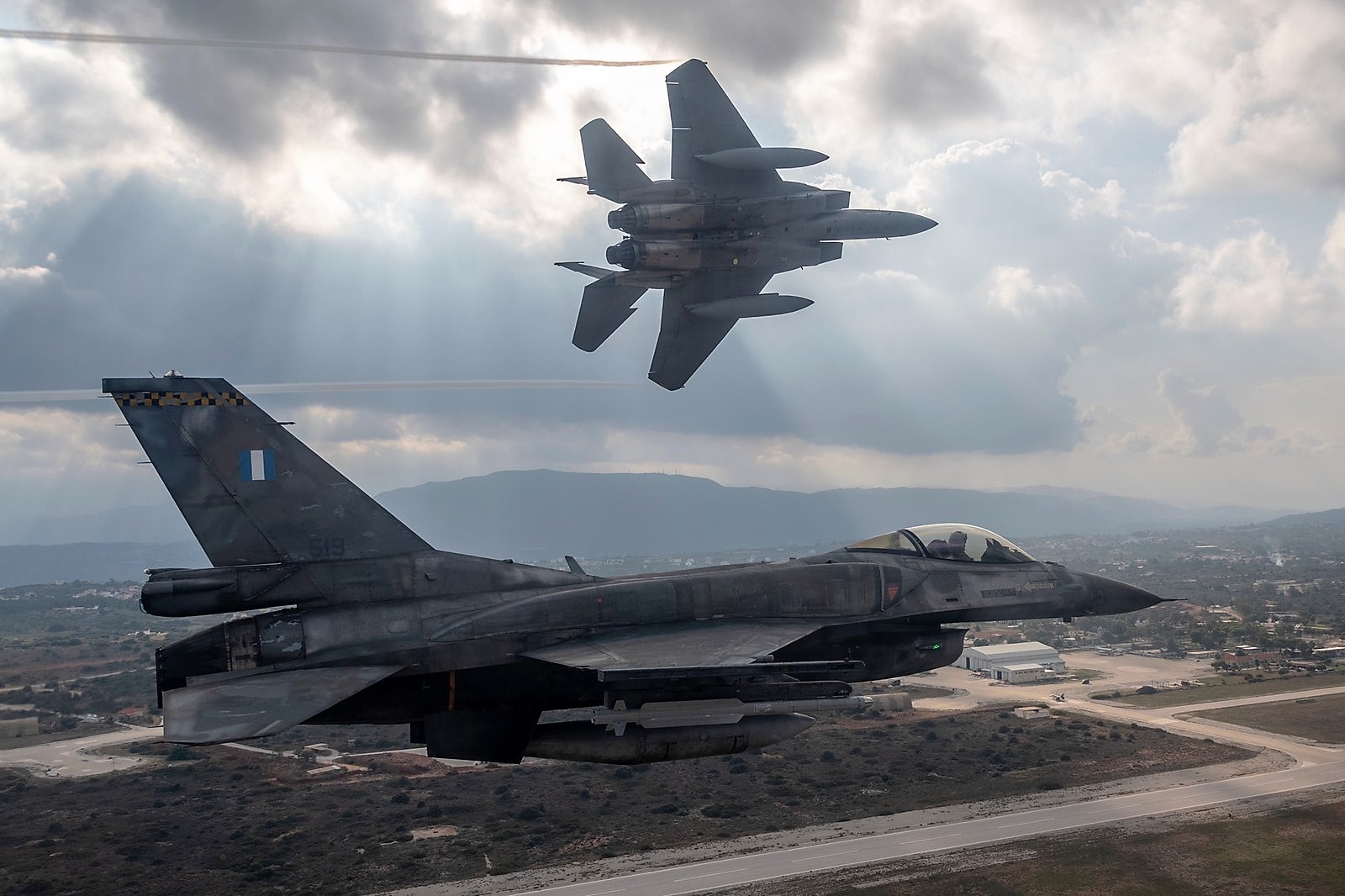 «FALCON EYE III»: Ο Αρχηγός ΓΕΑ και Α/ΓΕΕΘΑ στην 115ΠΜ + Απίστευτες εικόνες - NEMESIS HD