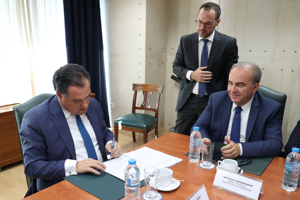 ΣΗΜΑΝΤΙΚΟ: Υπεγράφη η συμφωνία εξυγίανσης των Ναυπηγείων Ελευσίνας - Στο σχέδιο η ναυπήγηση νέων μονάδων του ΠΝ - NEMESIS HD