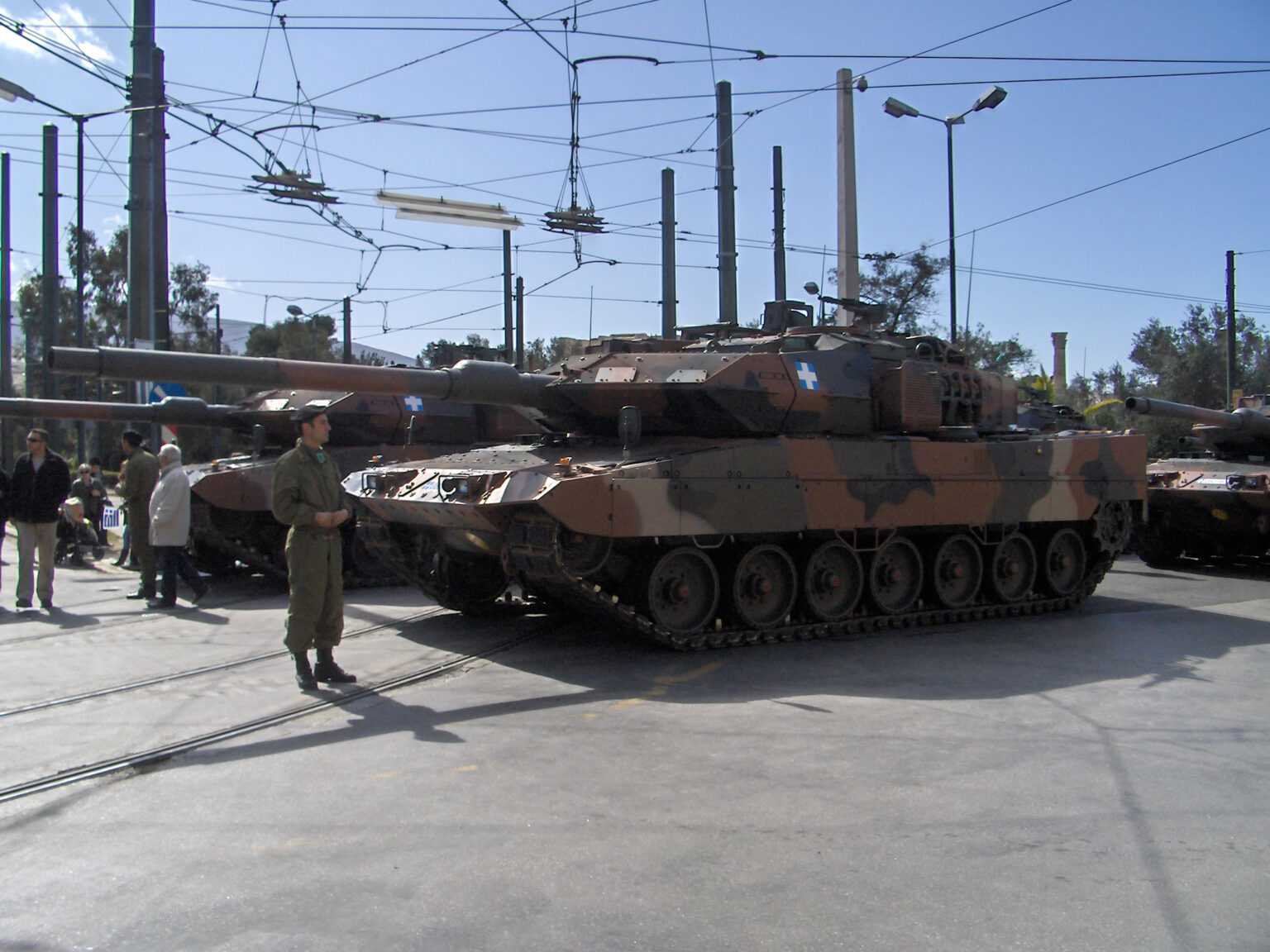 Αναβάθμιση Leopard 2A6 HEL | Η Rheinmetall στο ΓΕΣ - NEMESIS HD