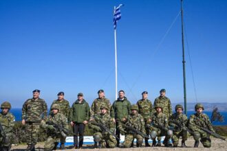 Με το βλέμμα στην Τουρκία ανακαινίστηκε με δωρεά το φυλάκιο «ΠΑΝΑΓΙΑ» στις Οινούσσες