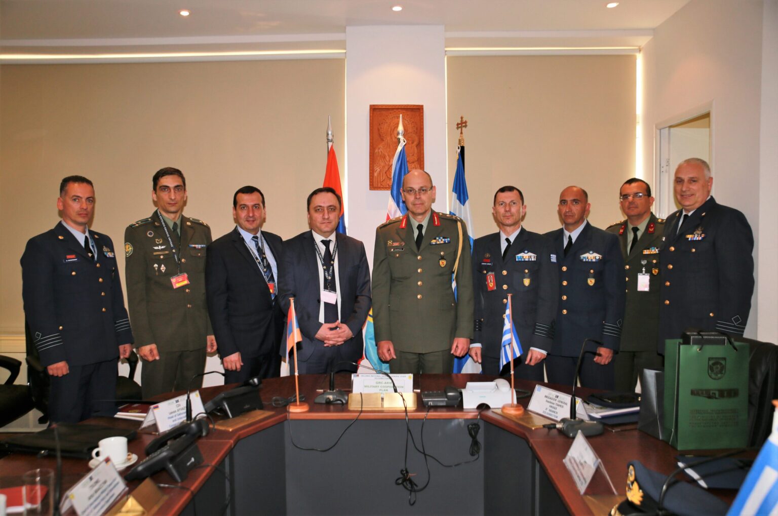 Η Ελλάδα μαθαίνει από την Αρμενία: Πρόγραμμα Στρατιωτικής Συνεργασίας με βάση τα διδάγματα του πολέμου - NEMESIS HD