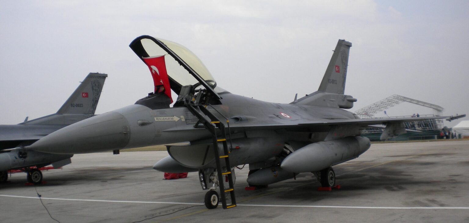 Ποια βελτίωση; Τουρκικά F-16 και Ε-7Τ στα Κατεχόμενα - NEMESIS HD