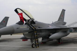Ποια βελτίωση; Τουρκικά F-16 και Ε-7Τ στα Κατεχόμενα - NEMESIS HD