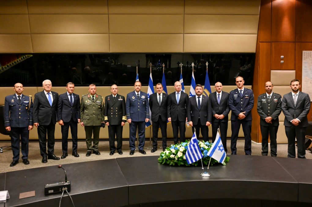 Ο Υπουργός Άμυνας του Ισραήλ στην Αθήνα: Ραγδαία ενίσχυση των στρατιωτικών σχέσεων
