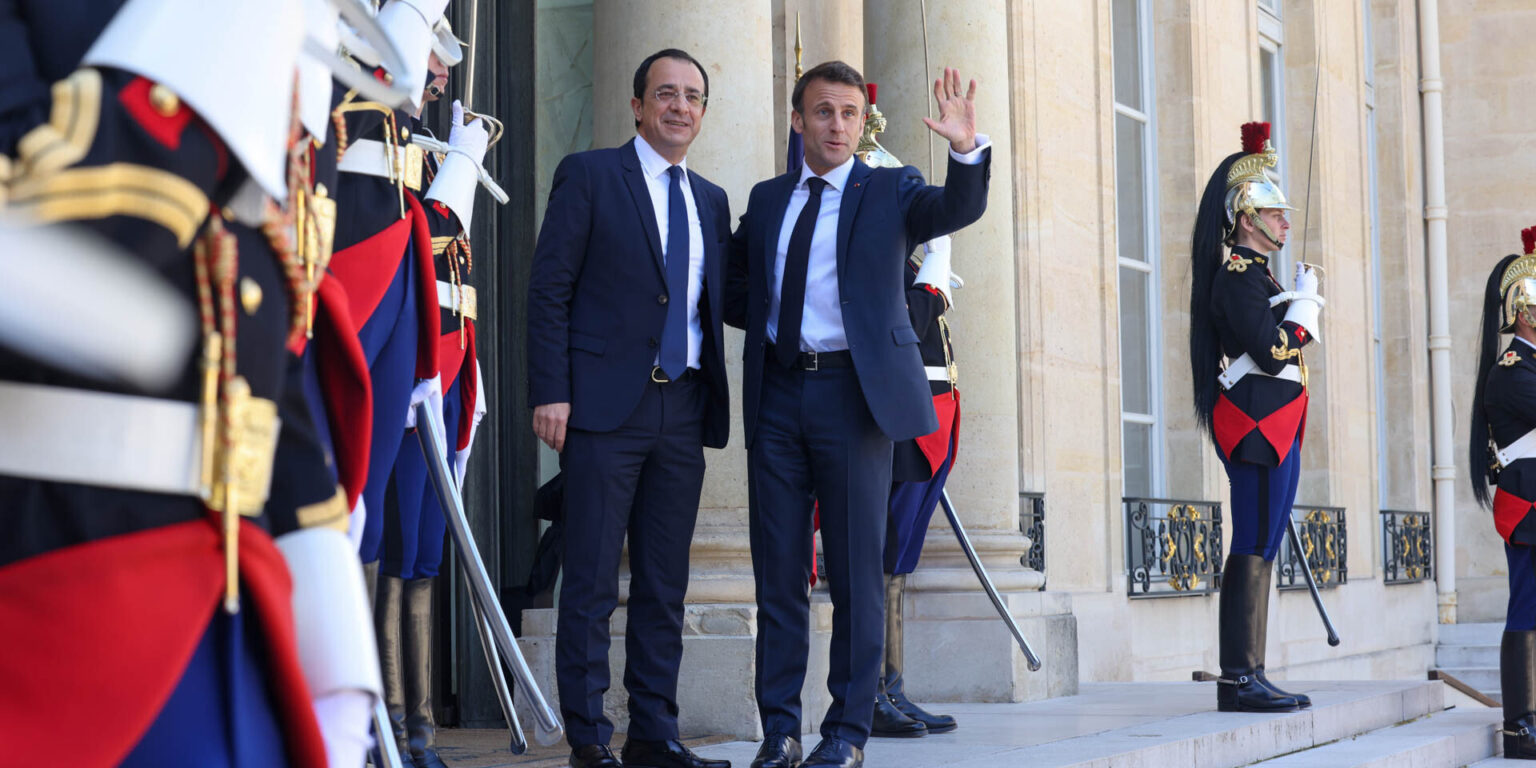Μακρόν προς Κύπρο: «Έχετε την στρατιωτική στήριξη μας όποτε χρειαστεί»