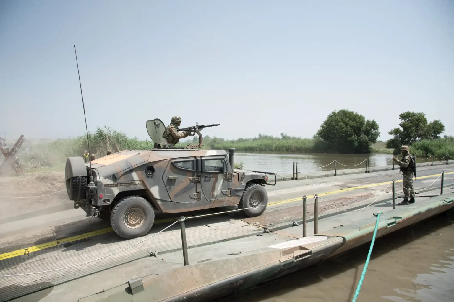 HMMWV: Η ιστορία και οι δυνατότητες του "Humvee"