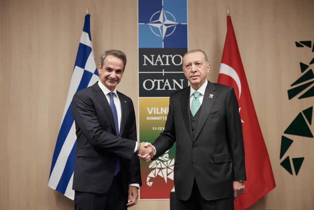 Νέες απειλές Ερντογάν για Κύπρο, την ώρα που θέλει να «τα βρει με όλους»
