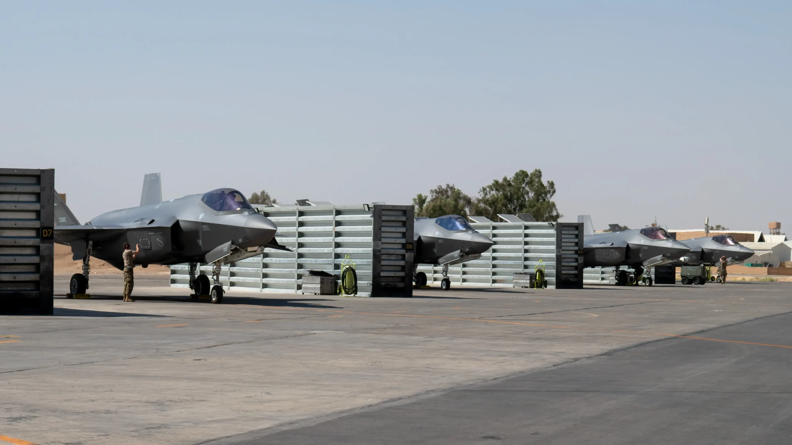 Οι Ρώσοι χτύπησαν ξανά UAV των ΗΠΑ: F-35 προσγειώνονται στην Μέση Ανατολή