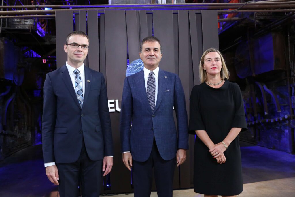 Επίθεση Ομέρ Τσελίκ στην Γαλλία με αφορμή τις ταραχές