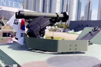 AT-1K Raybolt: Ο σύγχρονος αντιαρματικός πύραυλος της νότιας Κορέας