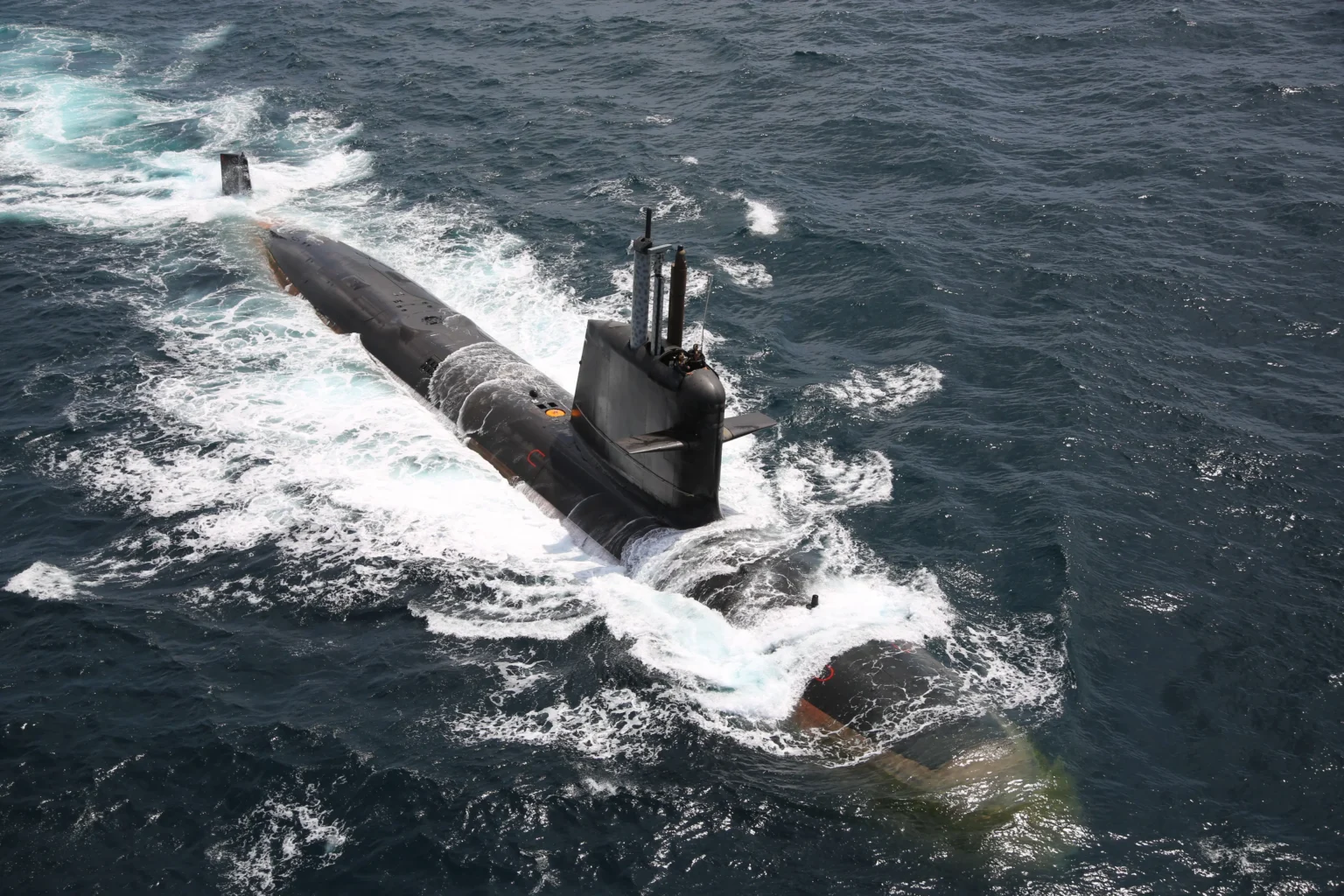 Δεκάδες RAFALE και Υποβρύχια Scorpene: Η Ινδία διαλέγει μεγάλο πακέτο όπλων από Γαλλία