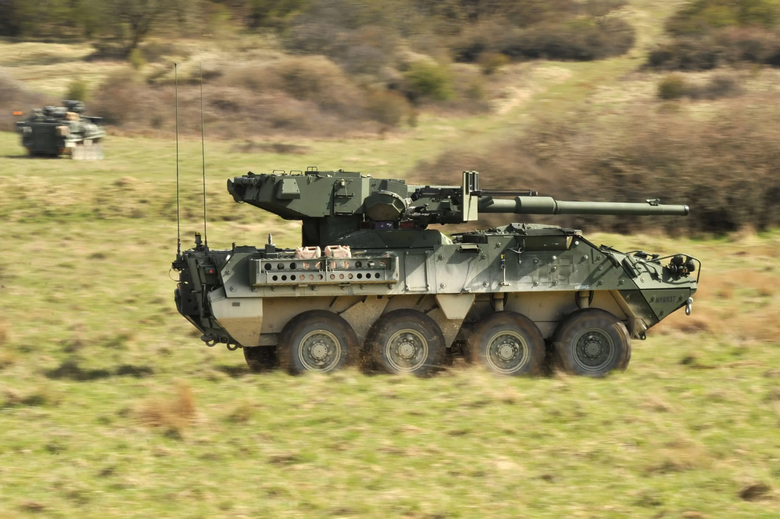 Stryker M1128 Mobile Gun System με πυροβόλο 105 χιλιοστών