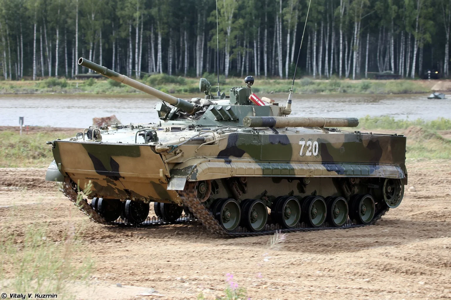 BMP-3: Το ΤΟΜΑ της Εθνικής Φρουράς