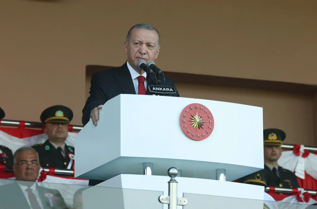 Εχθρικές δηλώσεις Ερντογάν: Τι είπε και τι απαντάει το ΥΠΕΞ