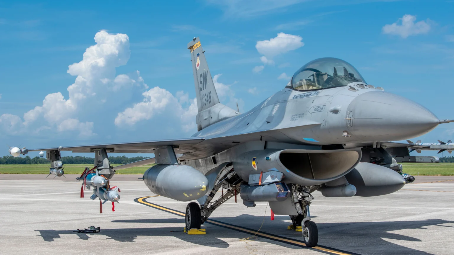 Ουκρανικά F-16: Νέα έγκριση από τις ΗΠΑ αλλά καθυστερούν οι παραλαβές