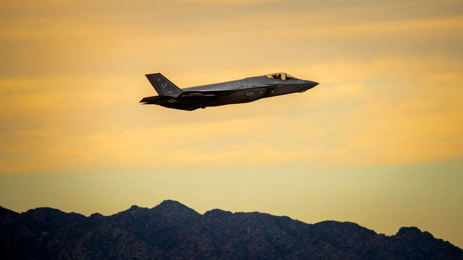 Σημαντικό: Φθηνότερο το F-35A από τα JAS-39 Gripen σύμφωνα με την Τσεχία