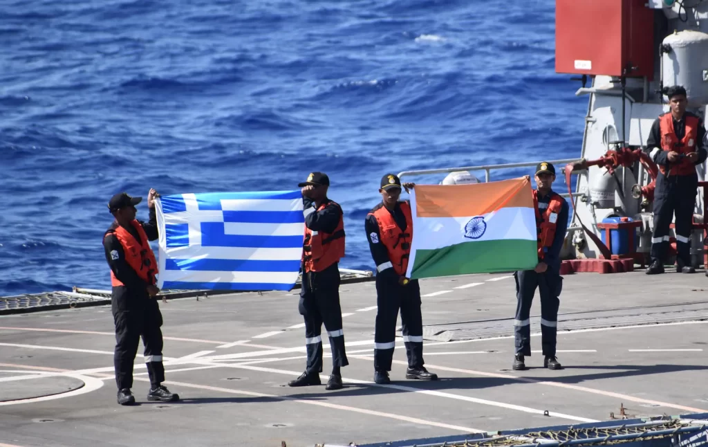 Πολεμικό Ναυτικό: Ινδία και Ελλάδα σε άσκηση PASSEX νότια της Κρήτης [+ΦΩΤΟ]