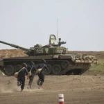 Στο στόχαστρο των Ρώσων το Κασνολιμάν: Επιθέσεις με T-90M και Su-25