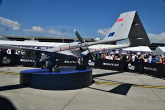 Η Τουρκία απειλεί έμμεσα την Ελλάδα με δοκιμή USV καμικάζι - «Η νέα δύναμη στη Γαλάζια Πατρίδα» λέει το Τουρκικό ΥΠΑΜ