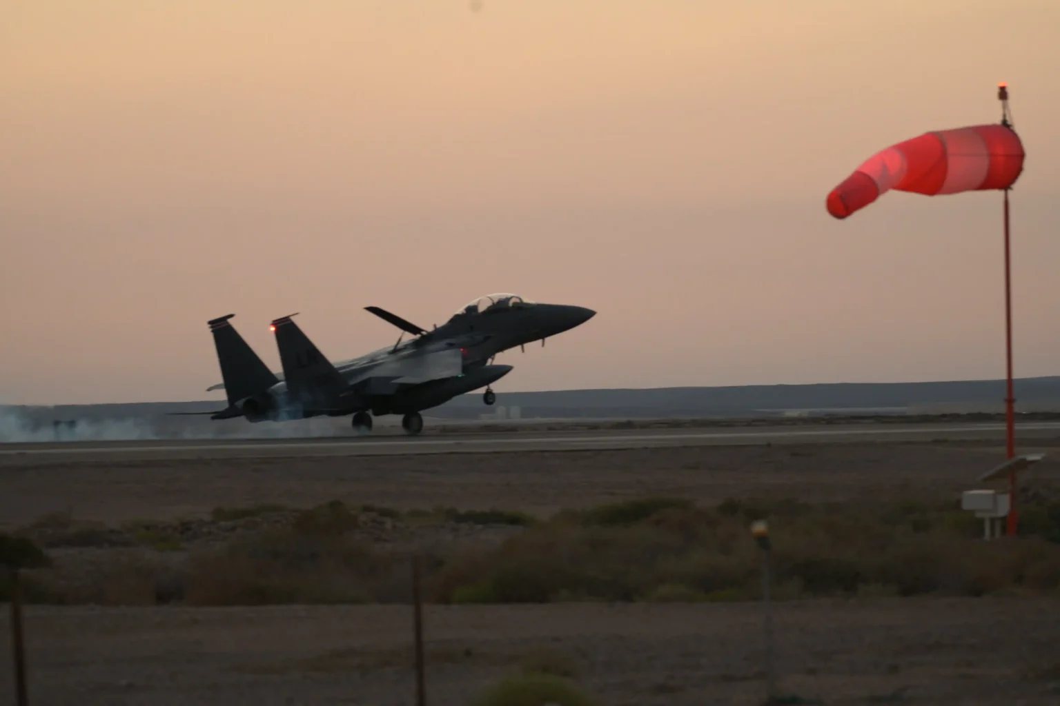 Έφτασαν F-15E Strike Eagle των ΗΠΑ στην Μέση Ανατολή: Μήνυμα στους εχθρούς του Ισραήλ