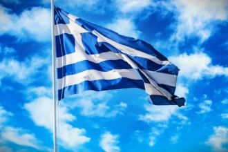 Εκτακτή ενημέρωση ΥΠΕΞ: Να φύγουν οι Έλληνες επισκέπτες από τον Λίβανο - Νέα χτυπήματα της Χεζμπολάχ