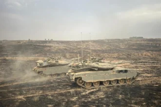 ΕΚΤΑΚΤΟ Πόλεμος Ισραήλ: Ανακοίνωση του IDF για ετοιμότητα εξαπόλυσης επίθεσης στην Γάζα και στην Χαμάς από αέρα, θάλασσα και ξηρά