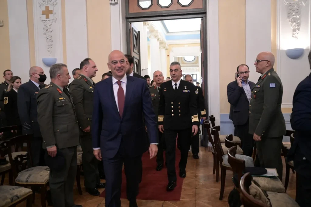 ΥΕΘΑ για Αμυντική Βιομηχανία: «Μπορούμε να παράξουμε πυραύλους, ρουκέτες, Drones, ραντάρ» - Τι ανέφερε στη συνέντευξή του