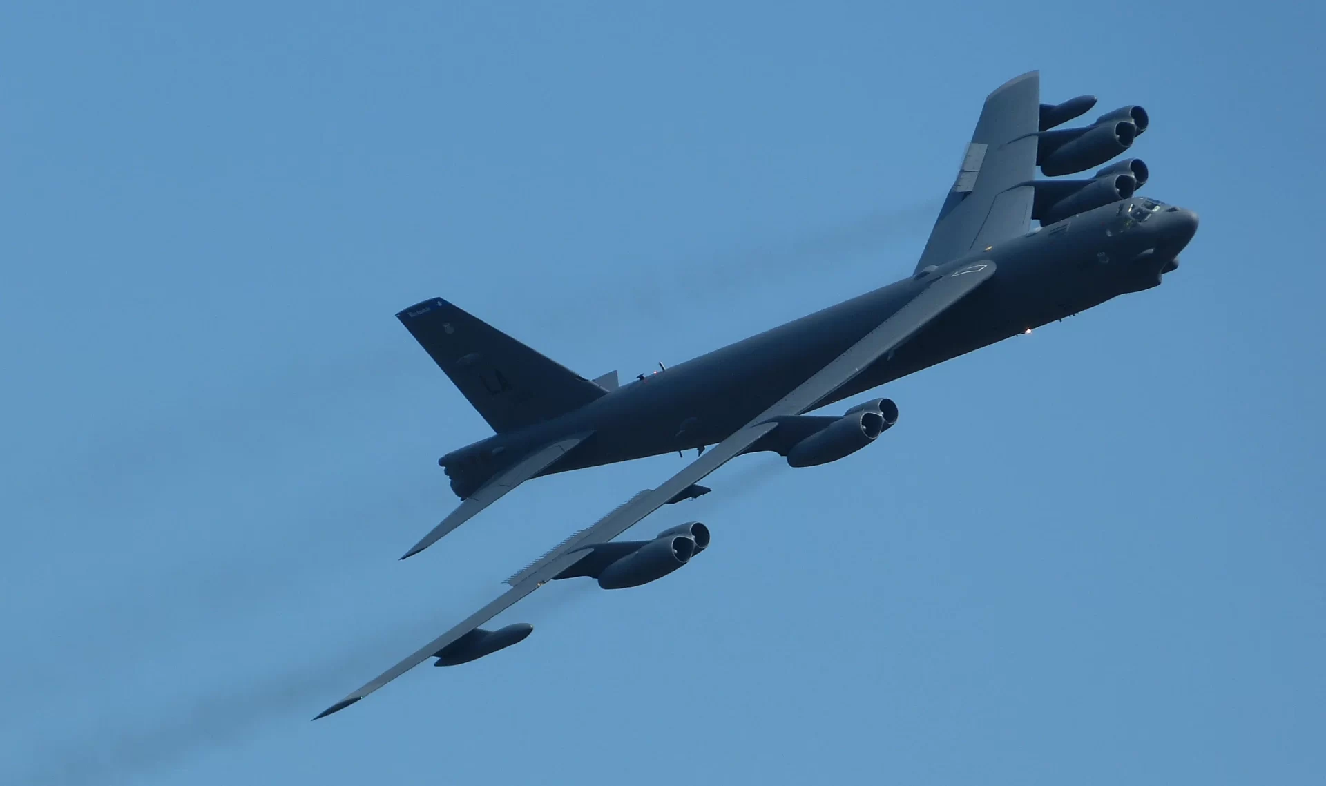 B-52 Stratofortress: Το βομβαρδιστικό που «αρνείται να πεθάνει» - NEMESIS HD