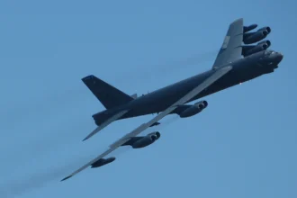 B-52 Stratofortress: Το βομβαρδιστικό που «αρνείται να πεθάνει» - NEMESIS HD