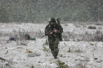 Ρωσικό ΥΠΑΜ για Ουκρανία: «Πάνω από 800 νεκροί και τραυματίες σε 24 ώρες» - Πληροφορίες για τον πόλεμο