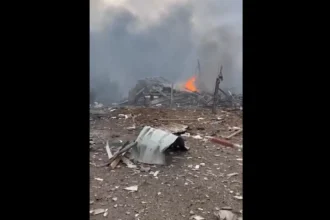 Δείτε την ισχυρή επίθεση με ρουκέτες της Χεζμπολάχ στη βάση Μπιρανίτ του Ισραήλ [ΒΙΝΤΕΟ]