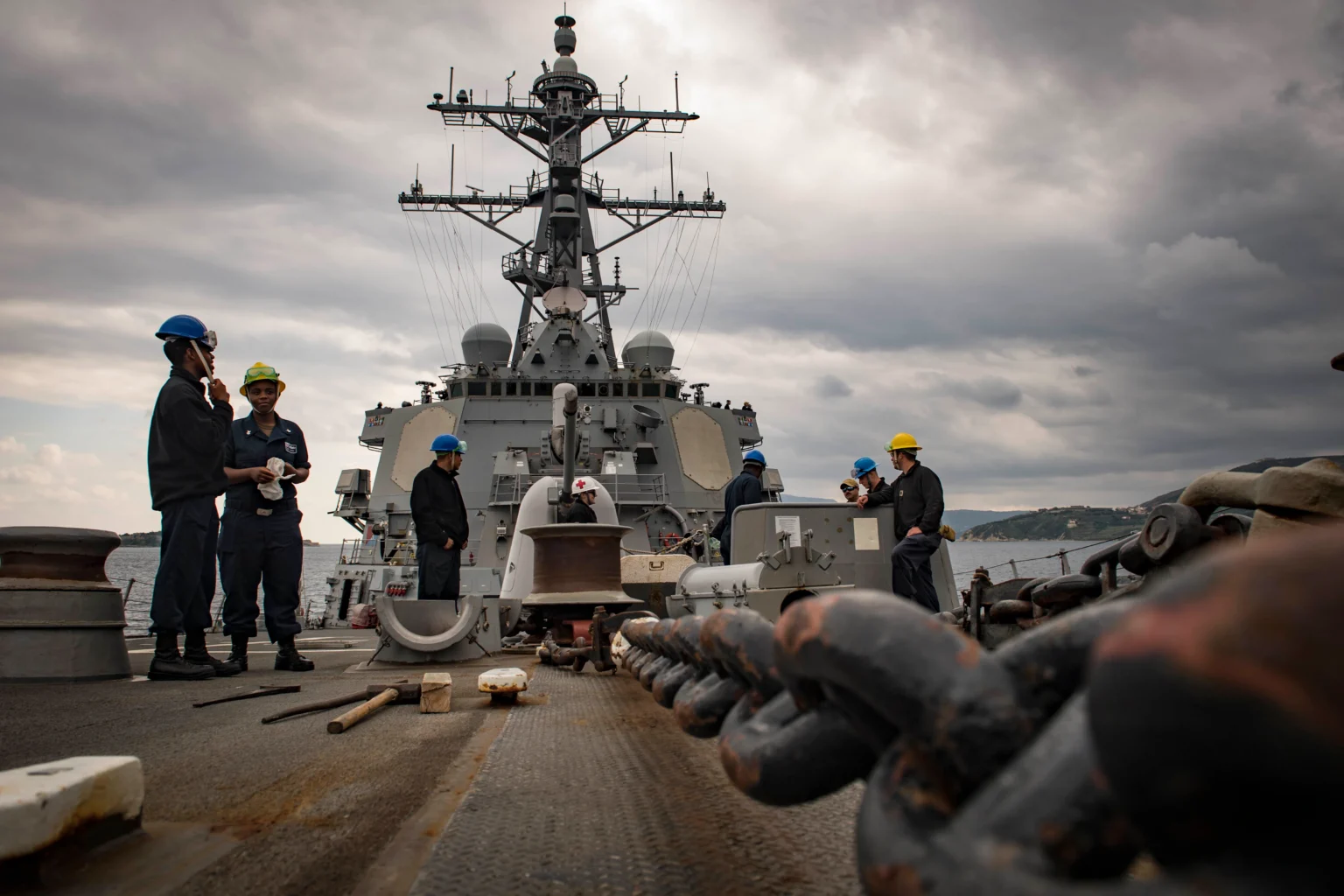 Κλιμάκωση: Το USS Carney κατέρριψε 14 Drones των Χούθι με κατεύθυνση το Ισραήλ