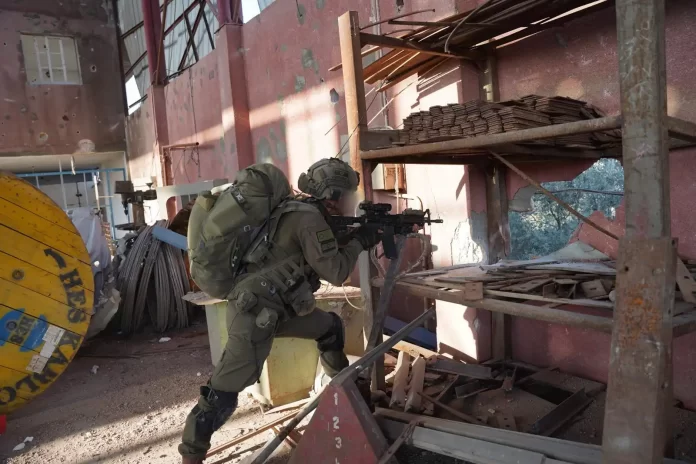 Πόλεμος Ισραήλ: Η πιο έντονη μέρα του Πολέμου στη Γάζα - Μεραρχίες του IDF εισβάλουν στα ισχυρότερα προπύργια της Χαμάς και στην Χαν Γιουνίς