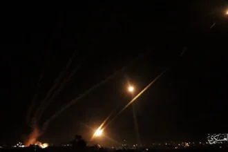 Πριν λίγο: Μπαράζ ρουκετών της Χεζμπολάχ κατά του Ισραήλ - Αντίποινα στις επιθέσεις του IDF