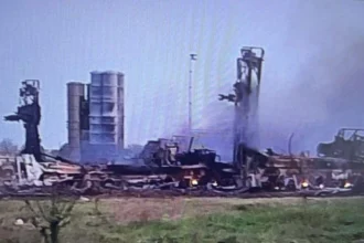 Καταστροφική επίθεση στην Κριμαία: Δυνάμεις της Ουκρανίας έπληξαν S-400 σε Ρωσική βάση