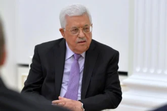 ΕΚΤΑΚΤΟ | Φατάχ κατά Ιράν: «Θα κόψουμε το χέρι όποιου ανακατεύεται» - Τι αναφέρει η «πολεμική» ανακοίνωση της Παλαιστινιακής Αρχής